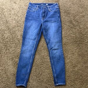 Old Navy Women's Skinny Jeans in Blue